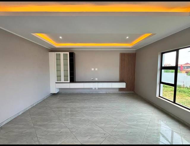 5 BEDROOM HOUSE FOR SALE IN SAVANNAH COUNTRY ESTATE